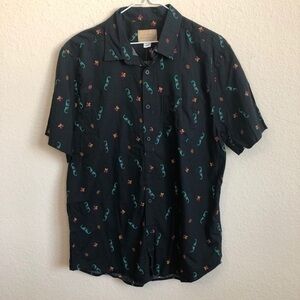Roebuck & Co Elf Shoes Print Button Down Shirt NWT